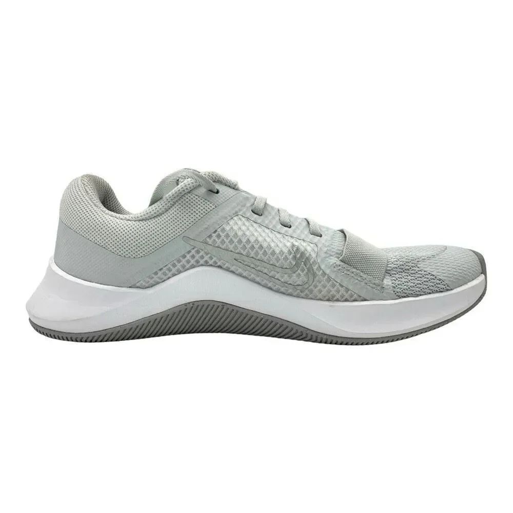 Nike dm0824-001 MC Trainer 2 Athletic Shoes Baby blue/Grey Womens 8